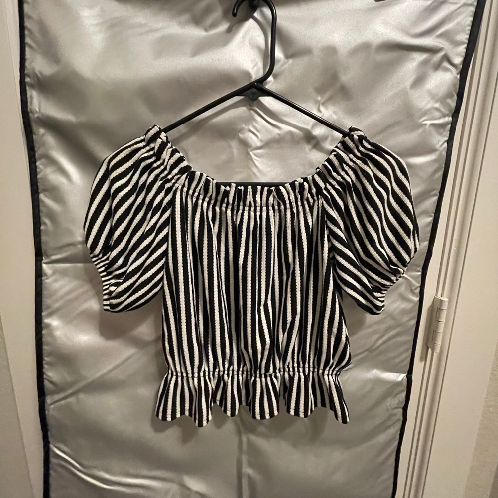 H&M - Picture 3 of 3